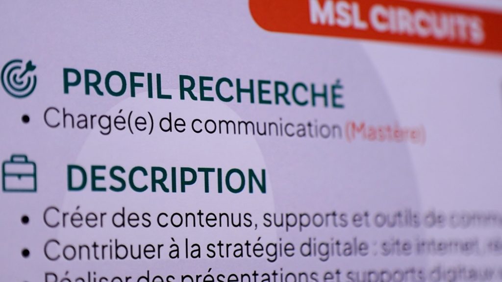 MVI_9207.00_00_41_12.Still003